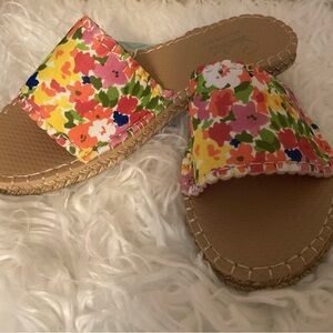 Sea Star beachwear Valentine Wild Flower Cabana Slides.  Size W7.  NEW.